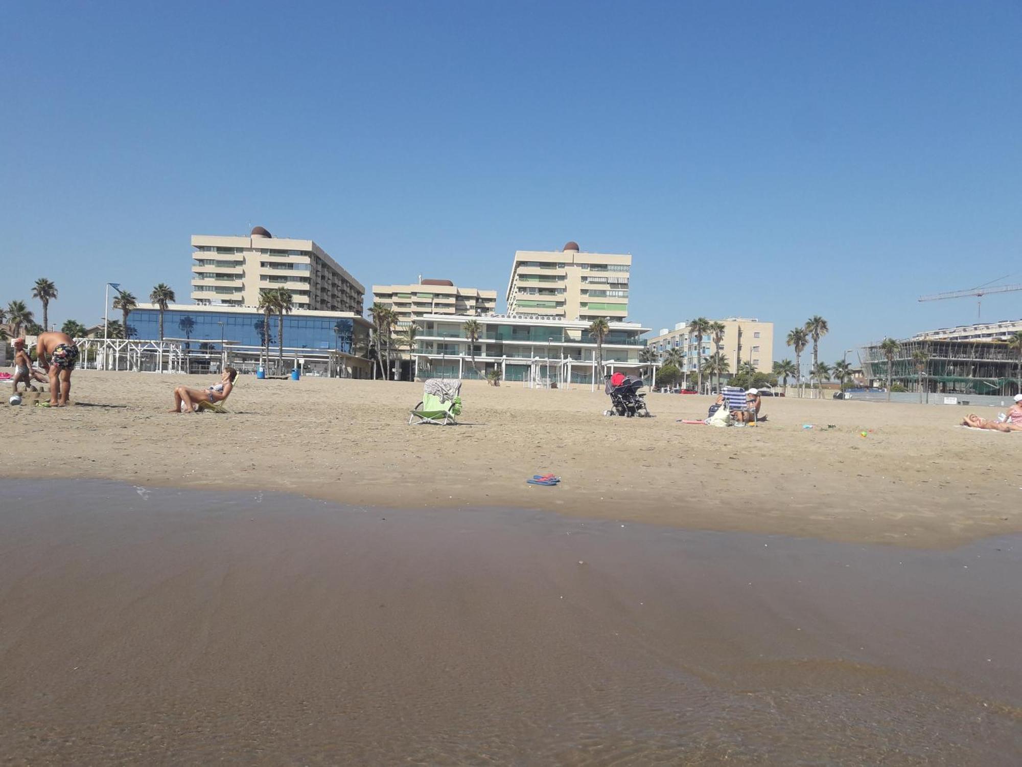 Apartamento Dos Habitaciones Primera Linea De Playa บาเลนเซีย ภายนอก รูปภาพ